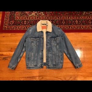 Levi’s Denim Sherpa Jacket!